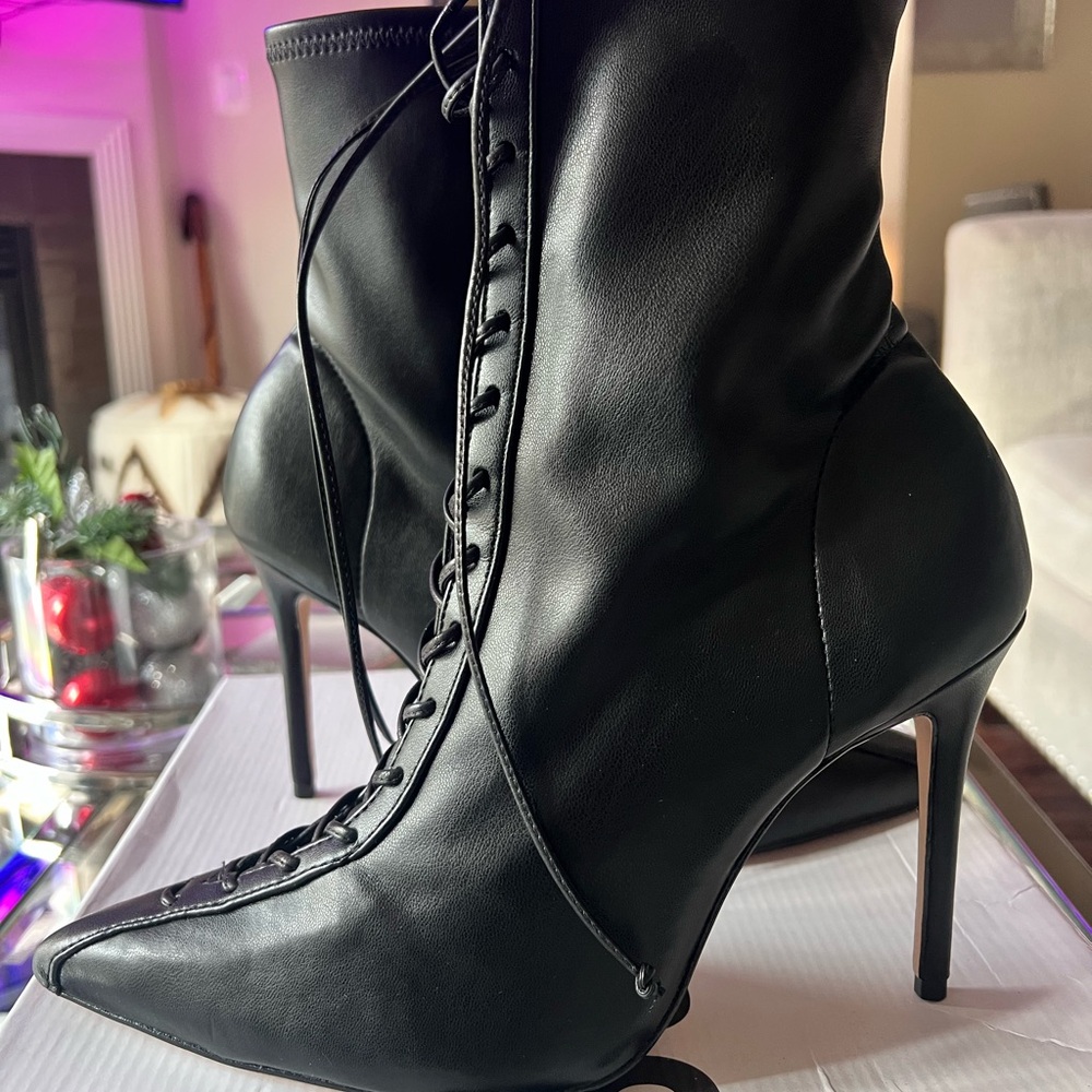 COPY - Schutz Boots, black size 11